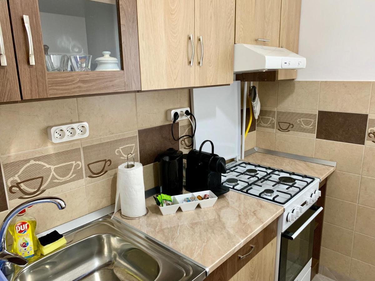 Anita Apartman Hajdúszoboszló Eksteriør bilde